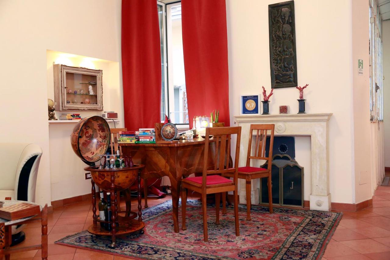 Residenza Gens Julia Bed & Breakfast Rome Bagian luar foto