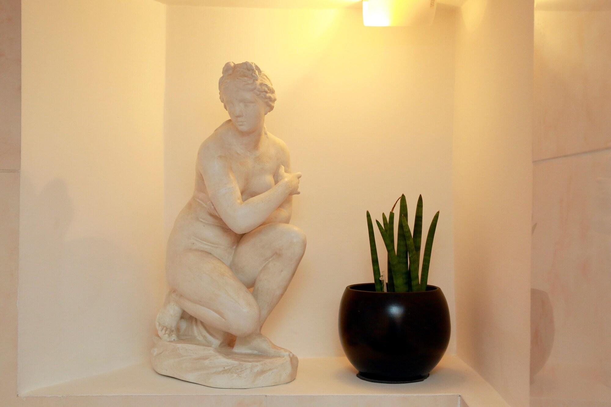 Residenza Gens Julia Bed & Breakfast Rome Bagian luar foto