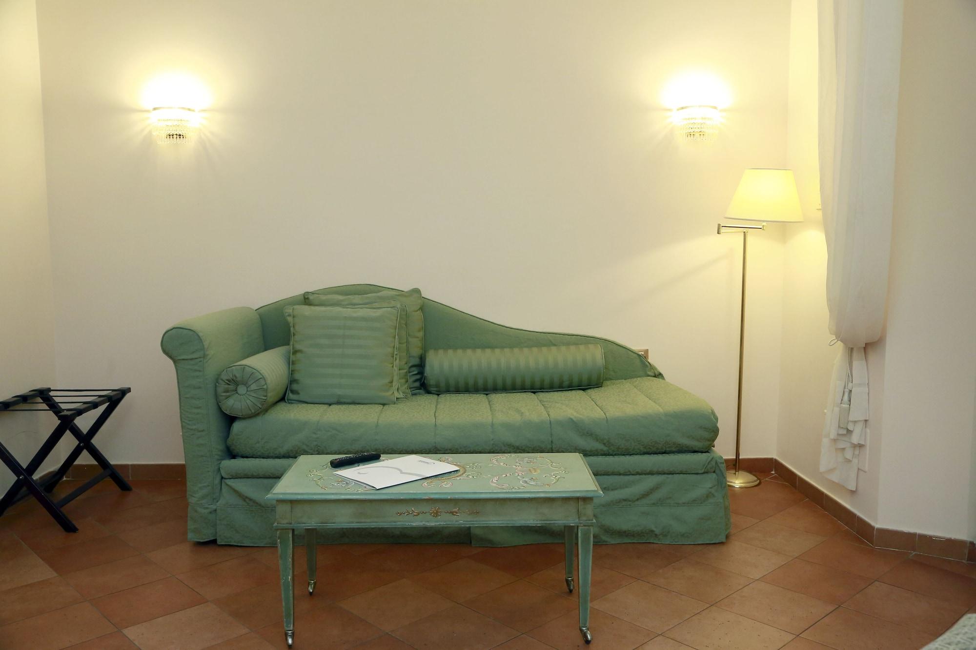 Residenza Gens Julia Bed & Breakfast Rome Bagian luar foto