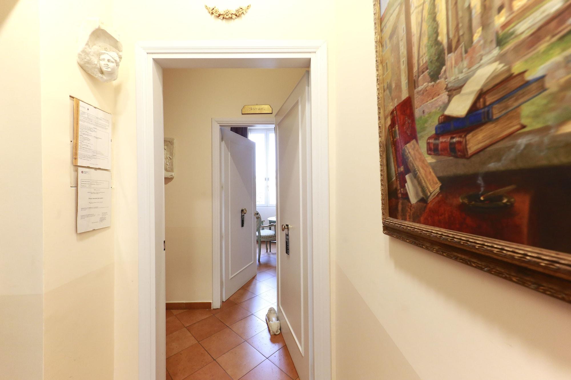 Residenza Gens Julia Bed & Breakfast Rome Bagian luar foto